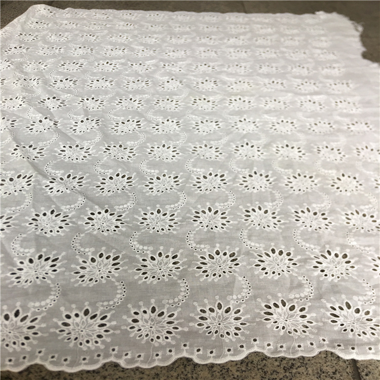9088棉布镂空棉线绣花 满幅电脑绣蕾丝花边 童装 女装连衣裙面料