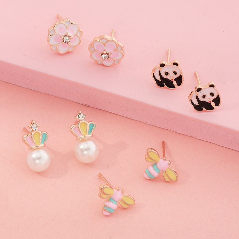 New Fashion  Korean Cartoon Cute Ethnic Style  Earrings Wholesale display picture 4