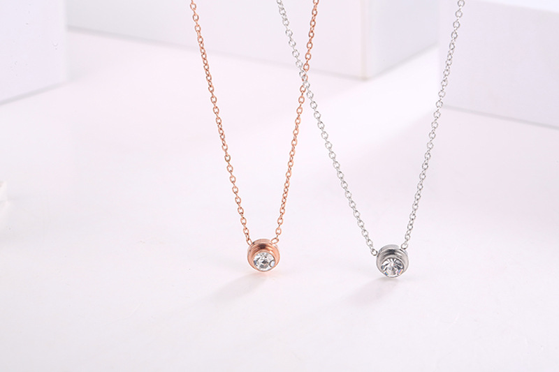 Estilo de diseñador, moderno y versátil, collar de diamante simple, colgante de borla, temperamento exquisito y exhibición de clavícula._voghion.com