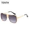 Square metal fashionable sunglasses, glasses solar-powered suitable for men and women, European style, gradient