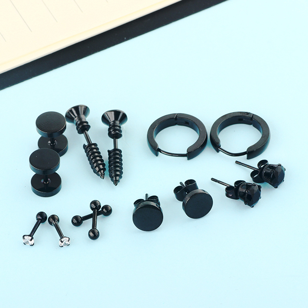 Labret piercing jewelry detail image