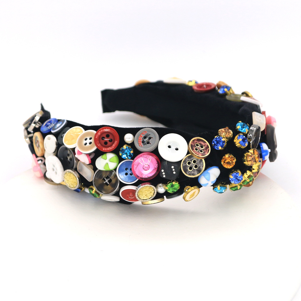 Exaggerated Sponge All Hand-sewn Buttons Two-color Alloy Handmade Headband Wholesale Nihaojewelry display picture 4