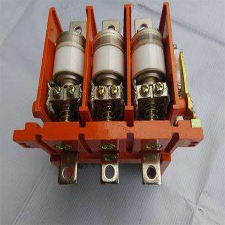 恒谐现货CJX2系列 低压接触器CJX2-3210 3201交流接触器