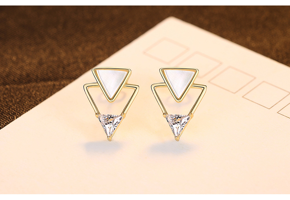 Boucles D&#39;oreilles Hypoallergéniques En Forme De Triangle Géométrique En Argent Sterling 925 display picture 4