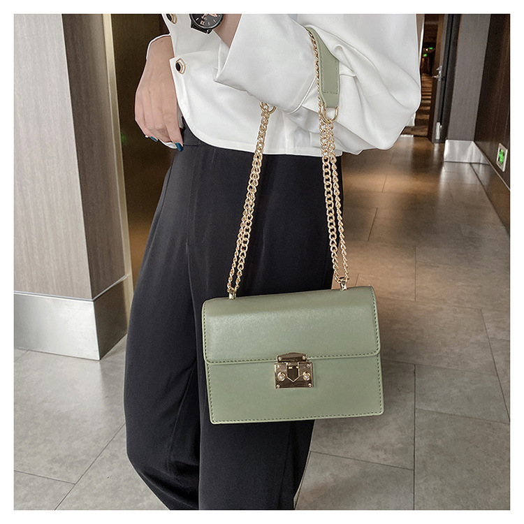 Casual All-match New Trendy Fashion Chain Shoulder Messenger Texture Small Square Bag display picture 18