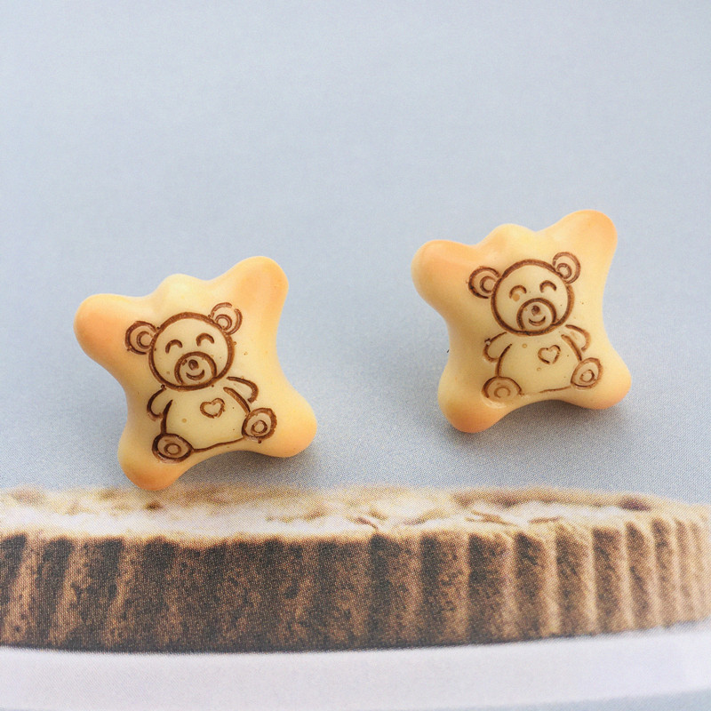 Creative Bear Biscuit Earrings Cute Bear Resin Drop Earrings display picture 5