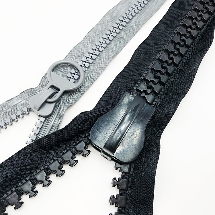 箱包拉链大形号拉链厂批发供应 3# 5# 彩色树脂拉链 塑胶条装拉链