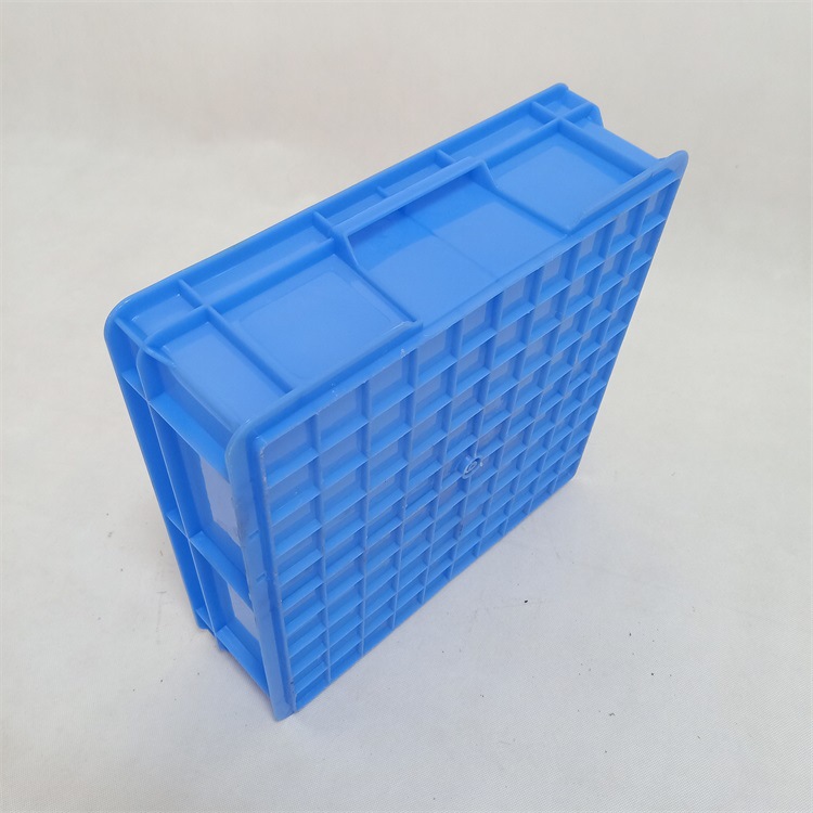 全新料塑胶分格箱小4格 厂家现货批发分格周转箱 五金零件整理箱