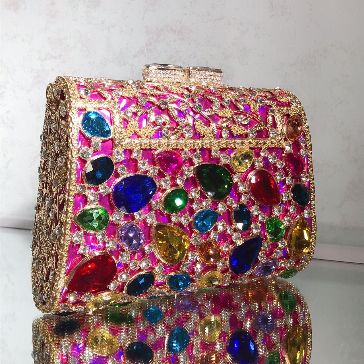 Túi clutch dạ tiệc nữ đính đá quý kim cương phong cách Âu Mỹ, kích thước 19×13.5×7 cm — Hoa violet chi tiết 6