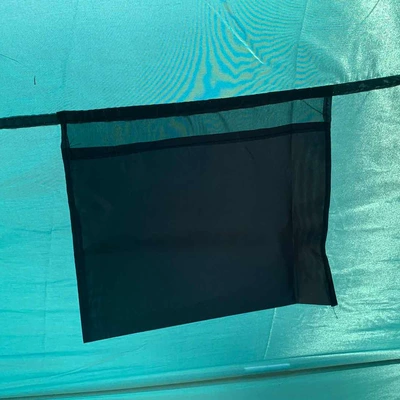 Grocery Single Tent, Çadırlar