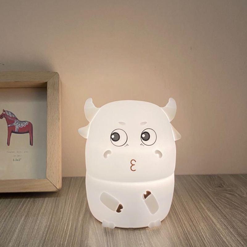 拍拍灯感应硅胶小夜灯婴儿护眼LED充电喂奶灯创意礼品灯usb小夜灯