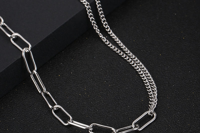 Simple Hollow Chain Double-chain Splicing Titanium Steel Necklace display picture 2