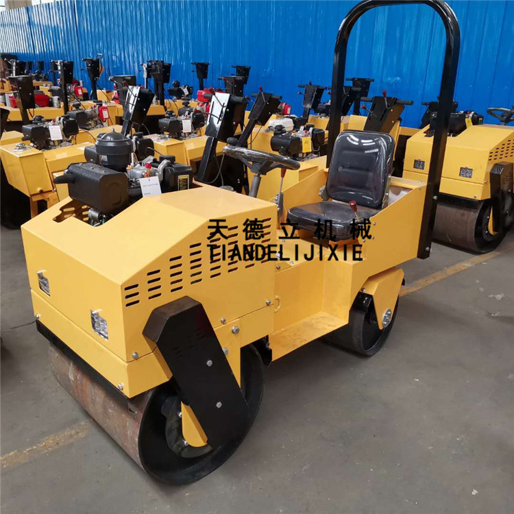 YLJ-850型座驾式振动压路机 柴油动力驾驶式双轮修公路用压路机