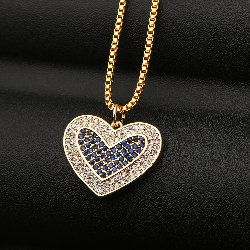 Fashion Heart-shape Copper Inlaid Zircon Necklace Wholesale display picture 3