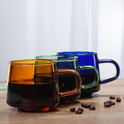 厂家批发彩色高硼硅玻璃咖啡杯带盘子把杯家用饮料杯咖啡具玻璃杯