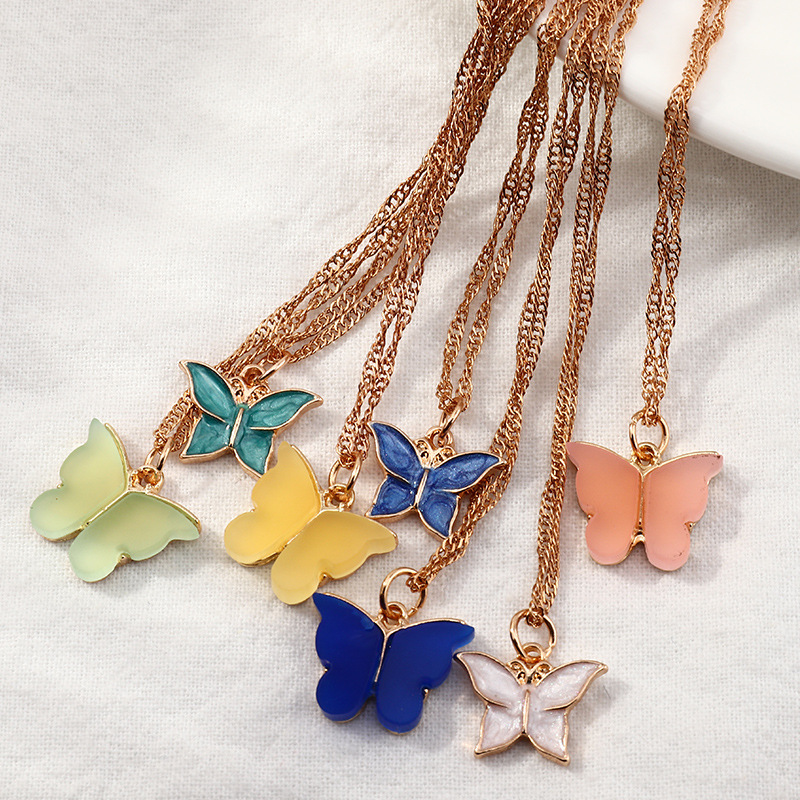fashion simple butterfly necklace