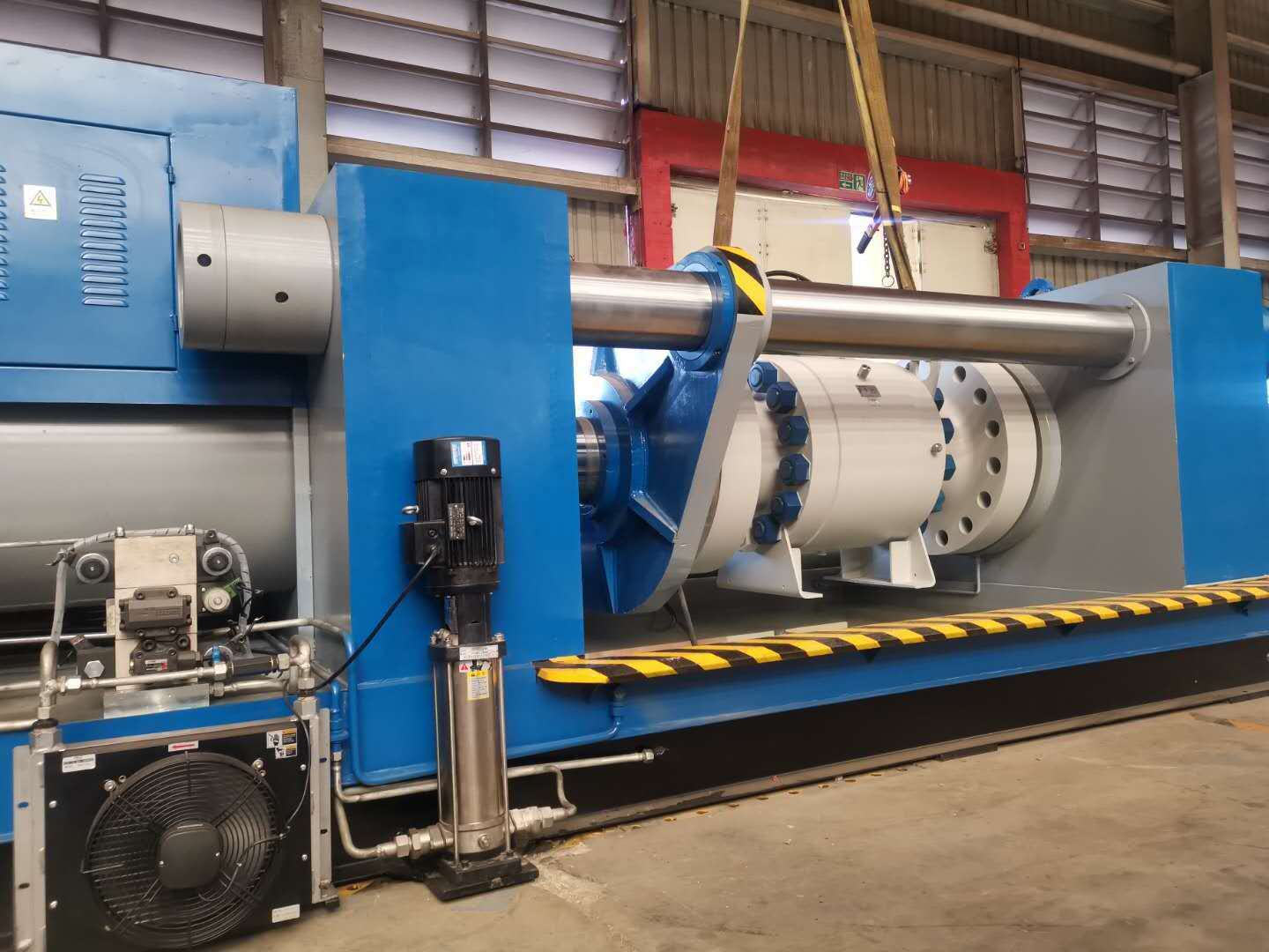 JWT型顶压式阀门试验台，用于焊接、法兰阀门密封和强度压力检测