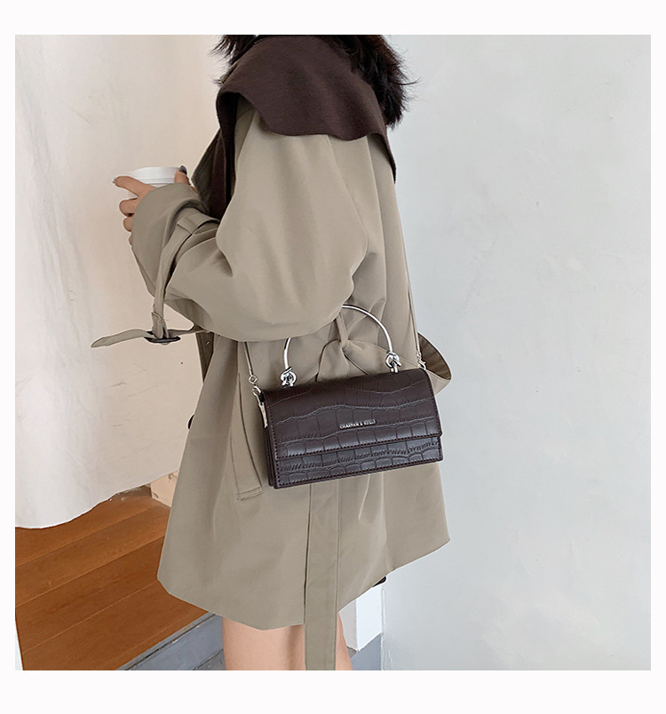 New Trendy Fashion Messenger Bag display picture 12