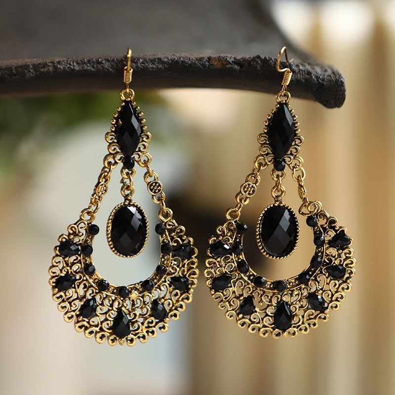 Fashion Water Drop Ethnic Style Hollow Long Earrings Diamond-studded Alloy Earrings display picture 1