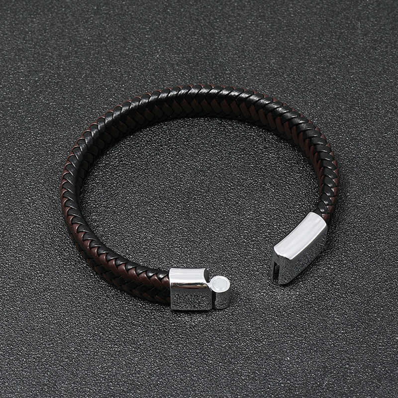 New Simple Braided Leather Bracelet display picture 2