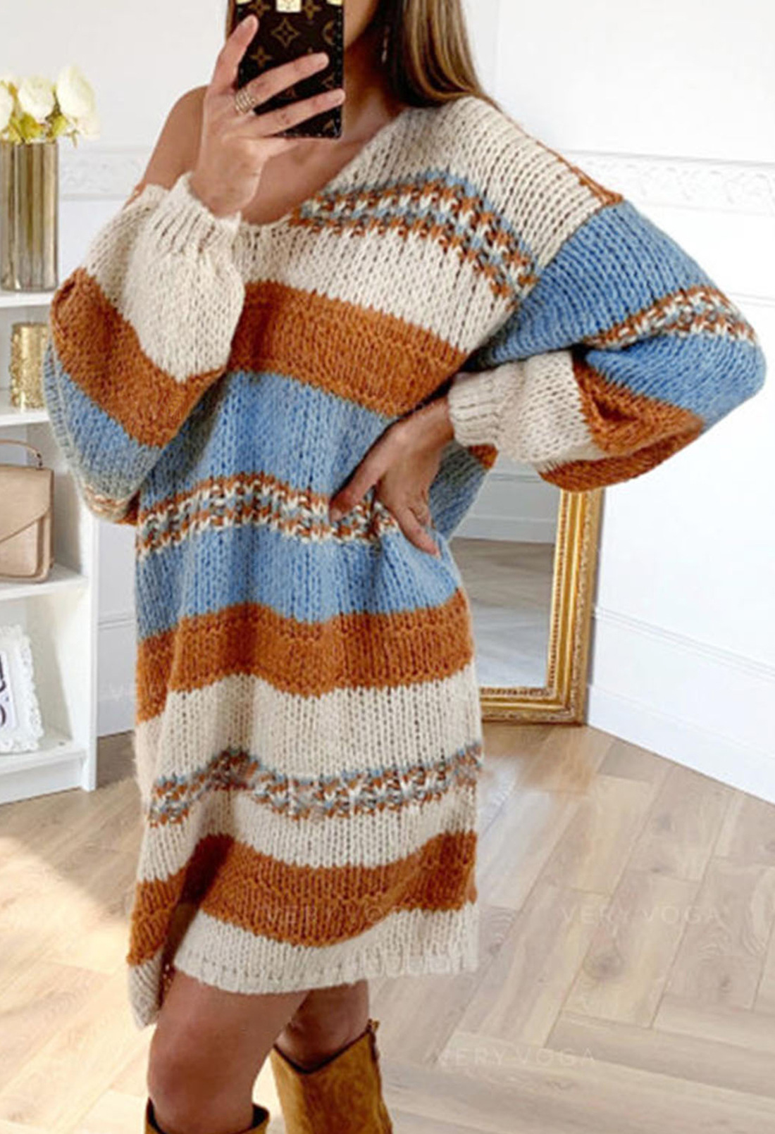 V-neck striped mid-length knitted sweater NSSI2432