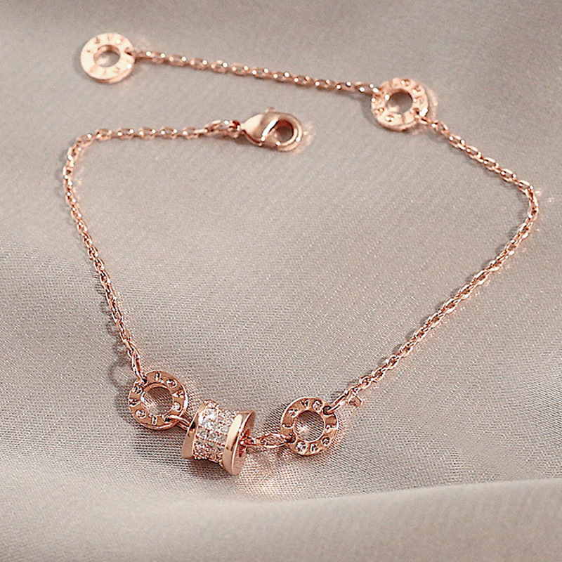 Bracelet Géométrique De Fleur De Zircon De Mode Style Coréen Simple Bijoux De Main En Acier De Tianium display picture 3