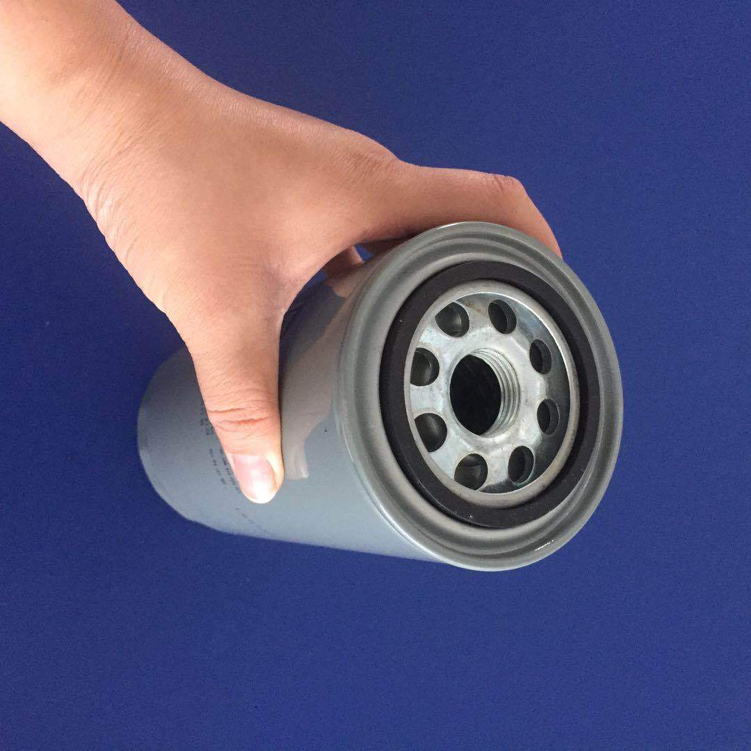 1012010A52D旋转式机油滤芯3