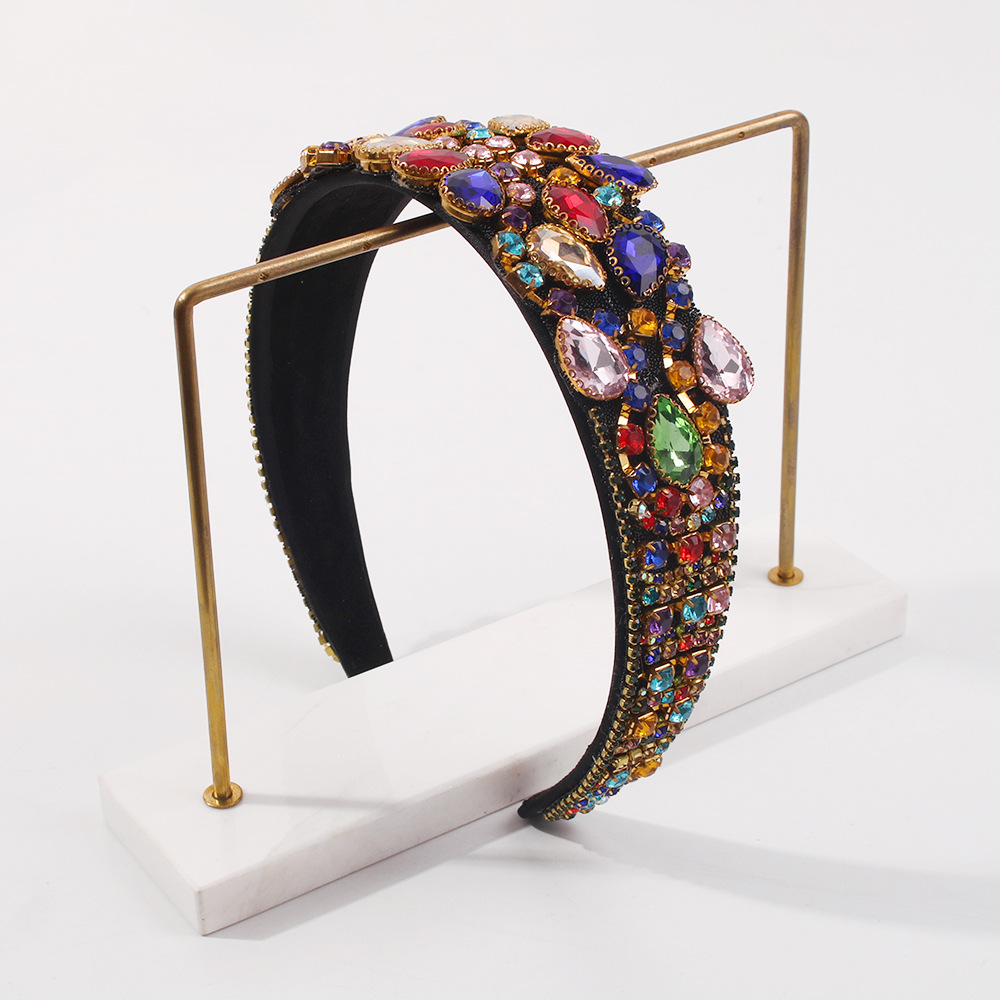 Baroque Fashion Retro Diamond-studded  Headband display picture 3