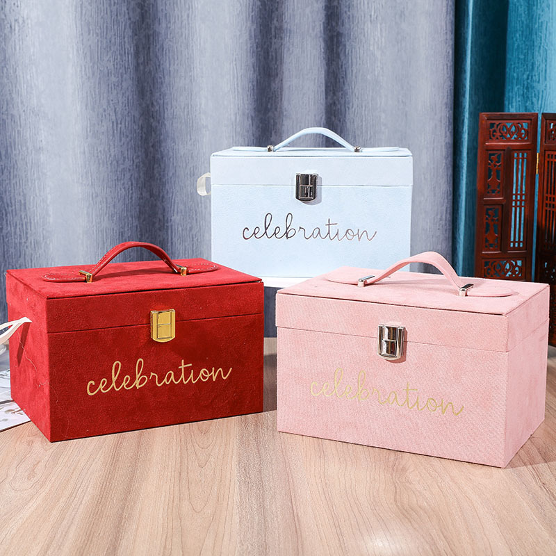 新款麂皮绒方形喜糖盒手提婚庆伴手礼盒绒布回礼盒包装盒定制LOGO