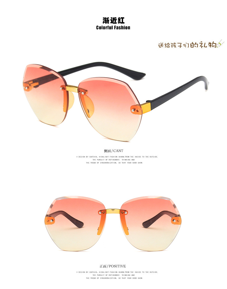 Neue Rahmenlose Polygonale Kinder Sonnenbrille Mit Geschnittenen Kanten Unregelmäßig 2020 Neue Modische Bunte Sonnenbrille Für Jungen Und Mädchen display picture 4