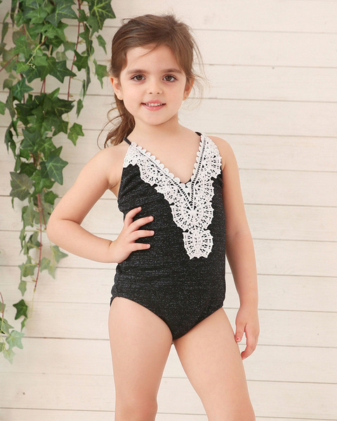 children's swimwear