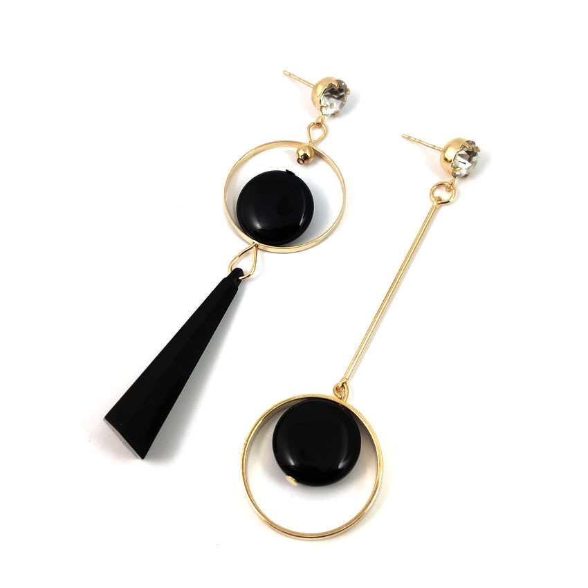 Casual, Street Occasion 1 Pair Vintage Style Classic Style Geometric Plating Alloy Drop Earrings