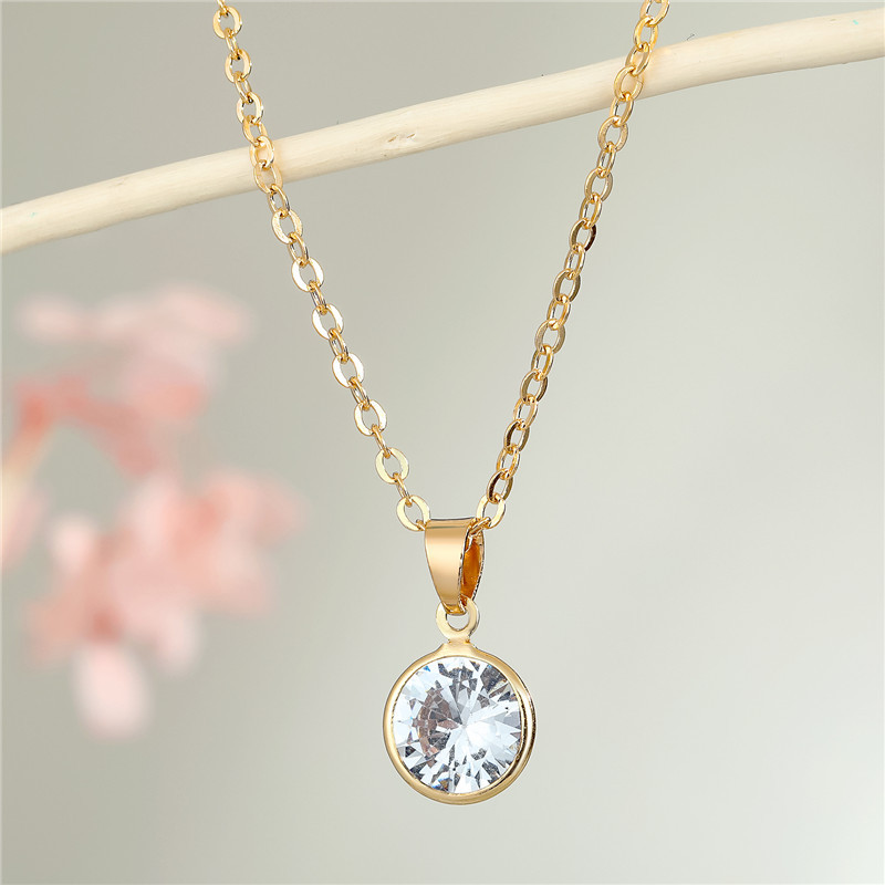 new round rhinestone necklace