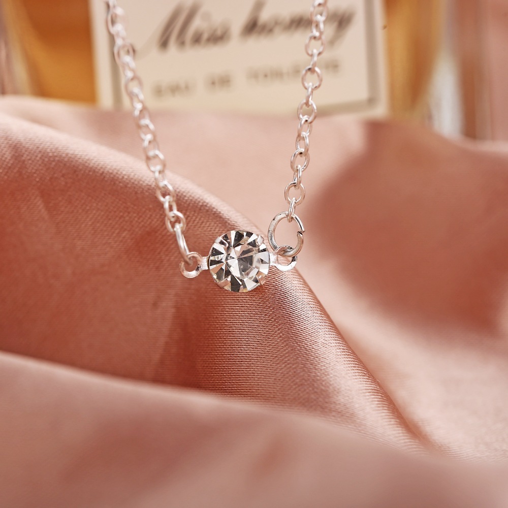 new necklace creative retro simple diamond neck chain clavicle chain_voghion.com