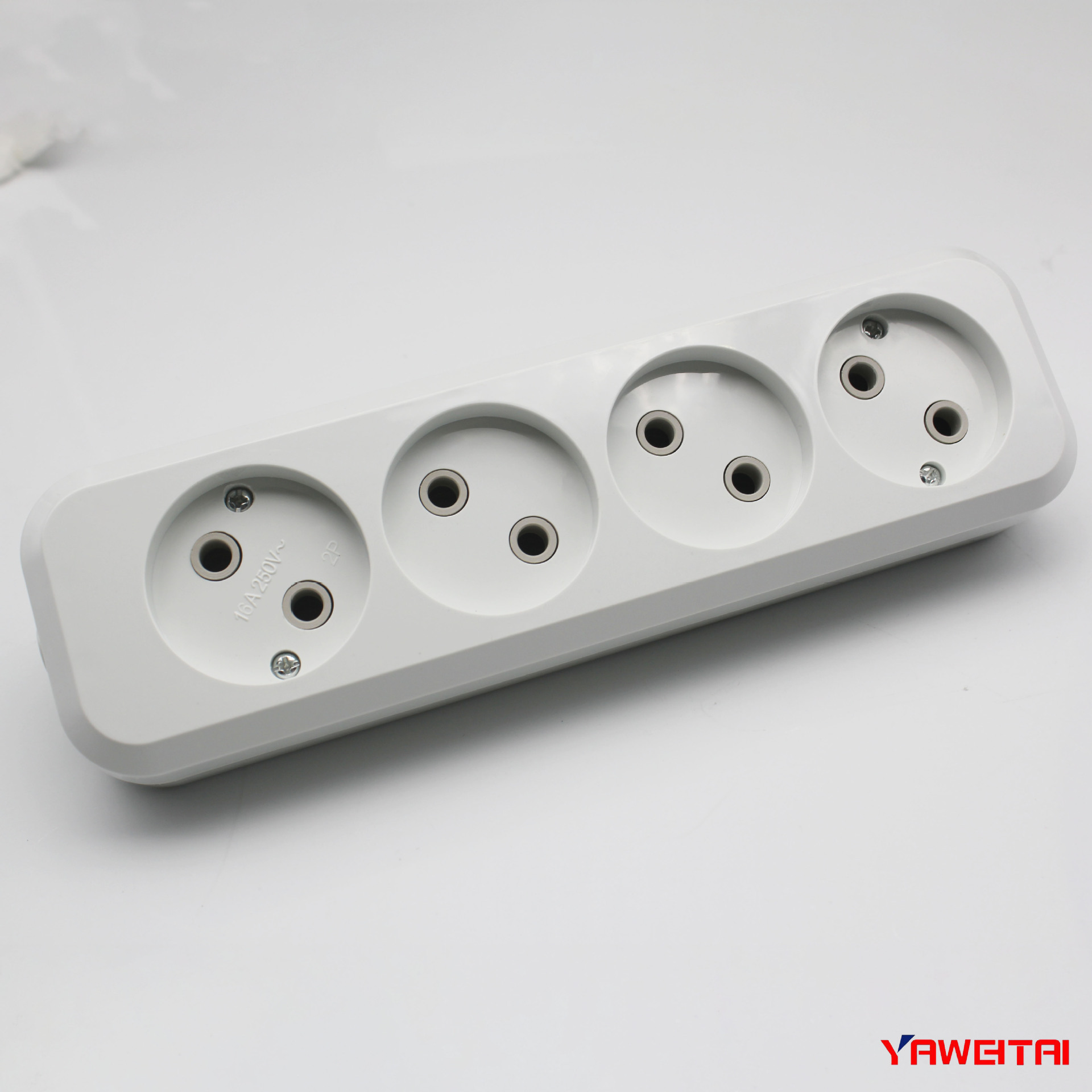 雅威欧标四位/四孔排插不带接地带3米线欧式四孔排插俄式排插