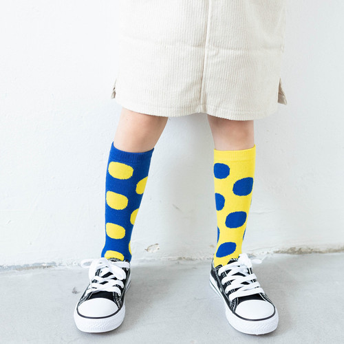Children's socks, straight without heel, large polka dots, versatile mid-calf socks for children of all sizes, bright candy color with cotton socks