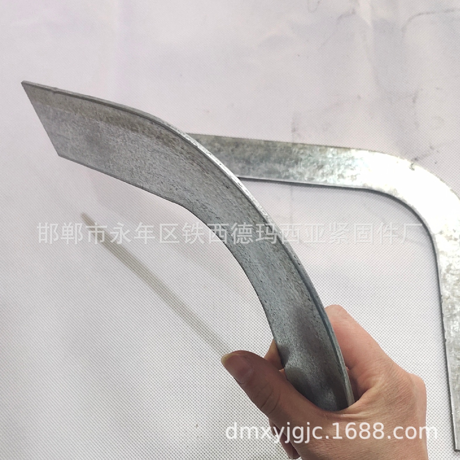镀锌扁铁弯头 40x4 25x4 50x5 现货供应户外接地扁铁水平弯90度-阿里巴巴