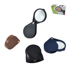 High-quality handheld folding leather case magnifying glass with high-definition glass lens, 10x magnification for reading and appreciation.