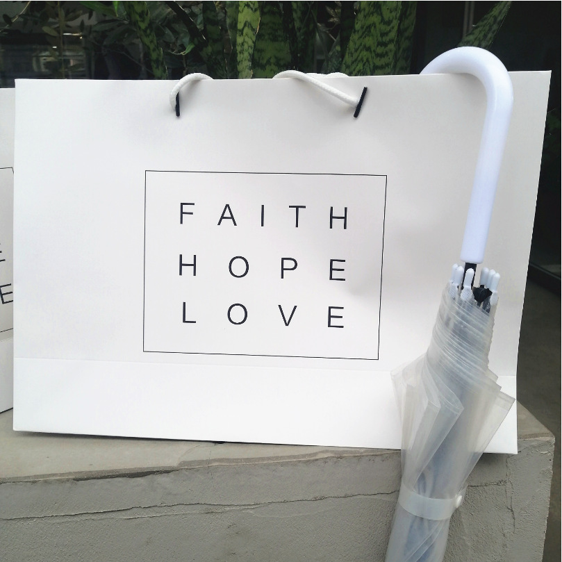 定现货制手提袋秋冬服装衣服饰手挽袋ins加长绳单肩购物袋纸袋