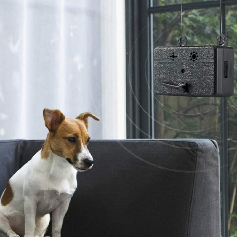 亚马逊新款现货宠物狗超声波智能室外止吠器 驱狗训狗器通用型