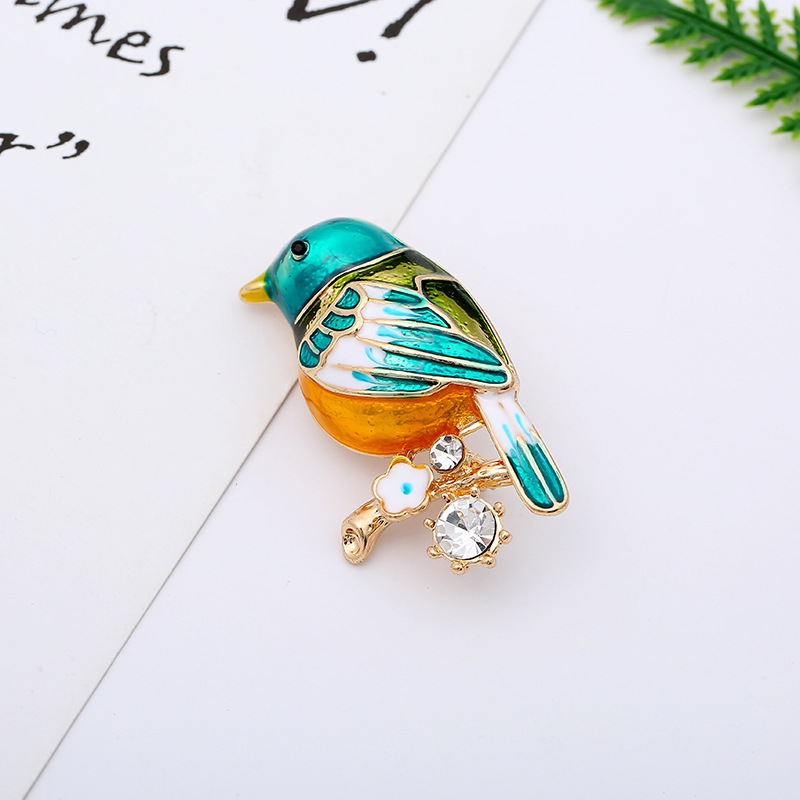 12g Weight Brooches Classification Casual, Date, Shopping Occasion Alloy Material Animal Pattern All Seasons Season Unisex Gender Enamel Design Elegant, Retro, Lady Style Elegant Retro Lady Pin Animal Alloy Enamel Unisex Brooches 9
