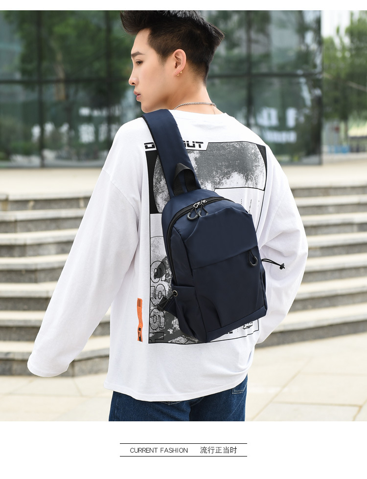 Men's Chest Bag Business Casual Large Capacity Outdoor Travel Portable Earphone Hole Shoulder Bag Wholesale display picture 4