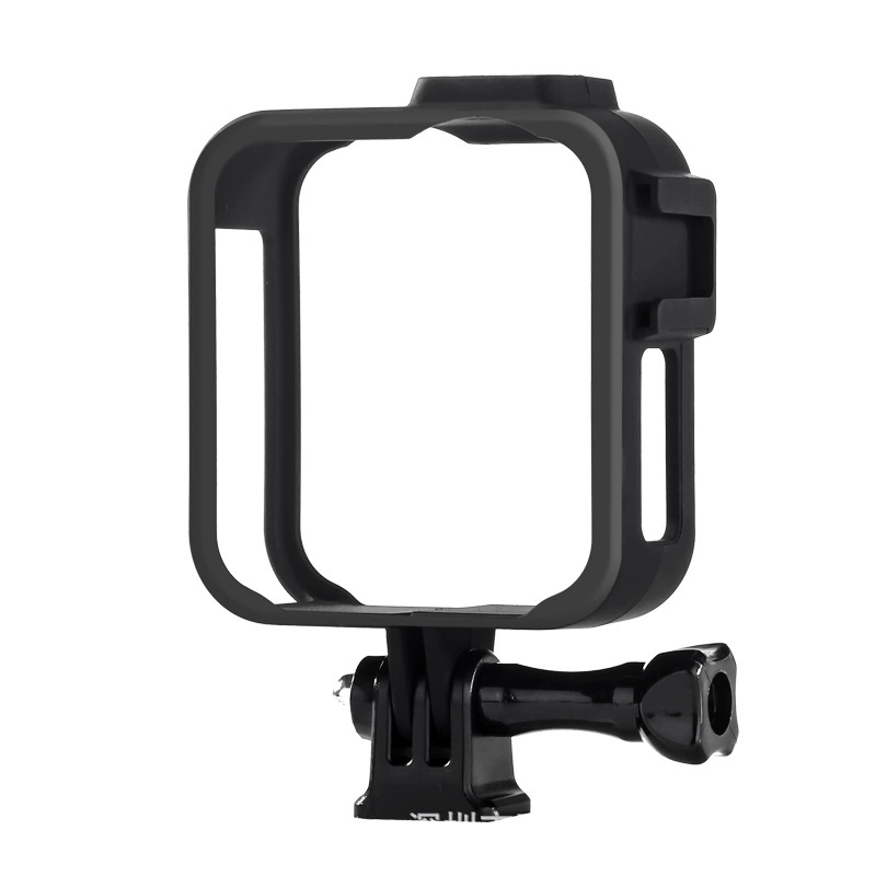 [Корпус камеры GoPro MAX, пластиковый защитный каркас, клетка для собаки, защитная крышка, основание и винты]