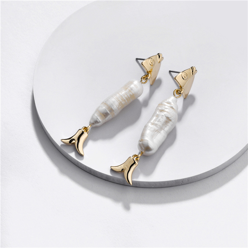 Fashion Women's Earring Wholesale Alloy Natural Shell Pearl Fish Female Earrings New display picture 1