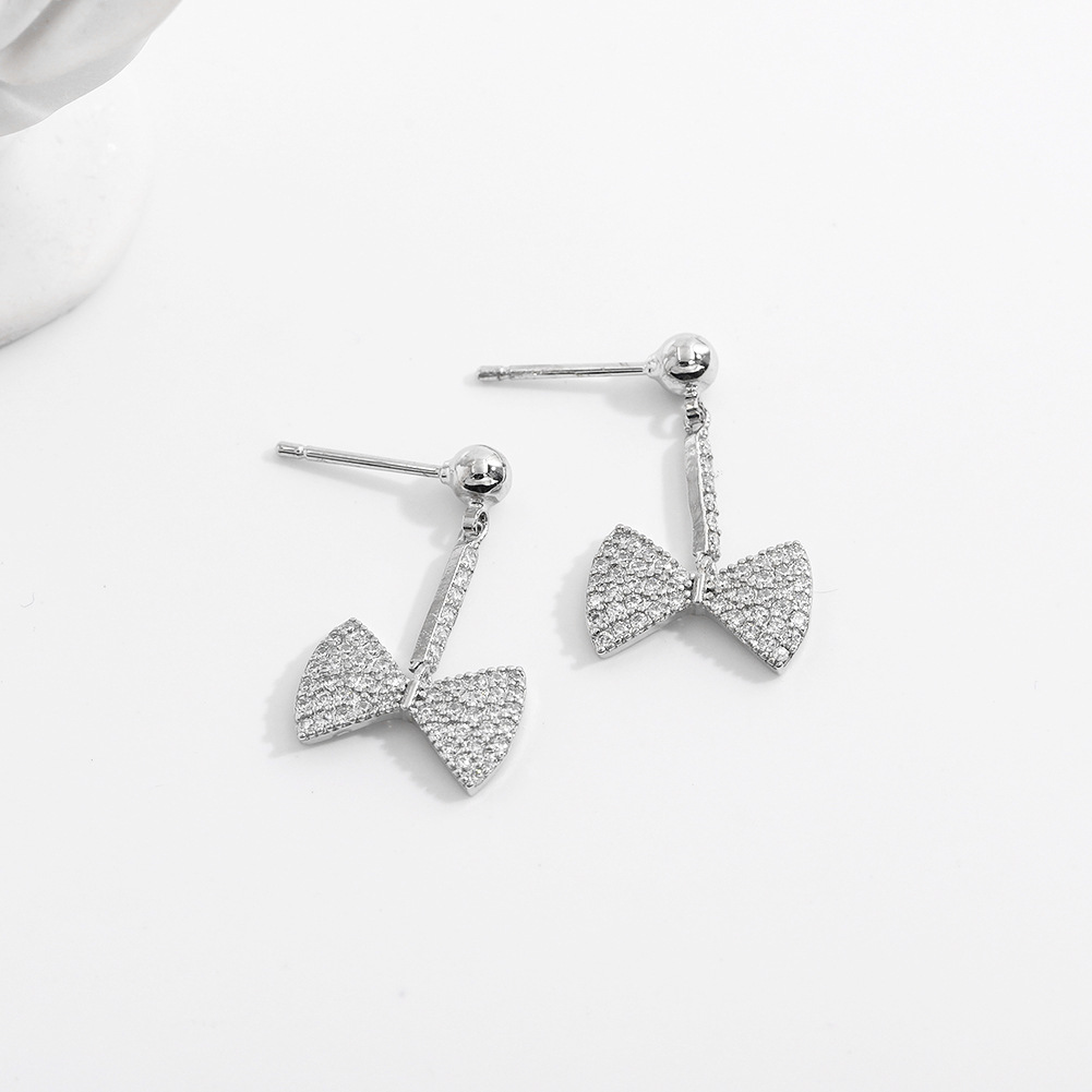 Simple Fashion Diamond Bow S925 Silver Needle Copper Inlaid Zirconium Earrings display picture 4