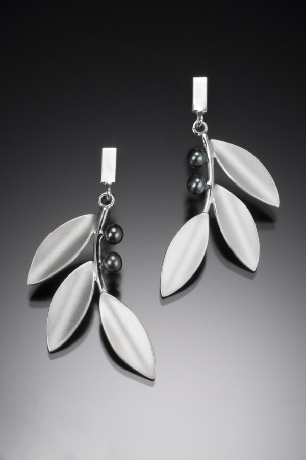 Beth-Solomon-377_1-600x900