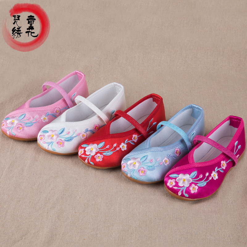 new pattern children Embroidered shoes girl Ancient Hanfu Dancing shoes Scenic spot Ethnic style tradition Cloth shoes Original factory Source of goods