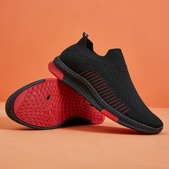 New spring trendy fashionable casual shoes, sports shoes, socks, slip-on slip-ons, fly-knit breathable men's shoes