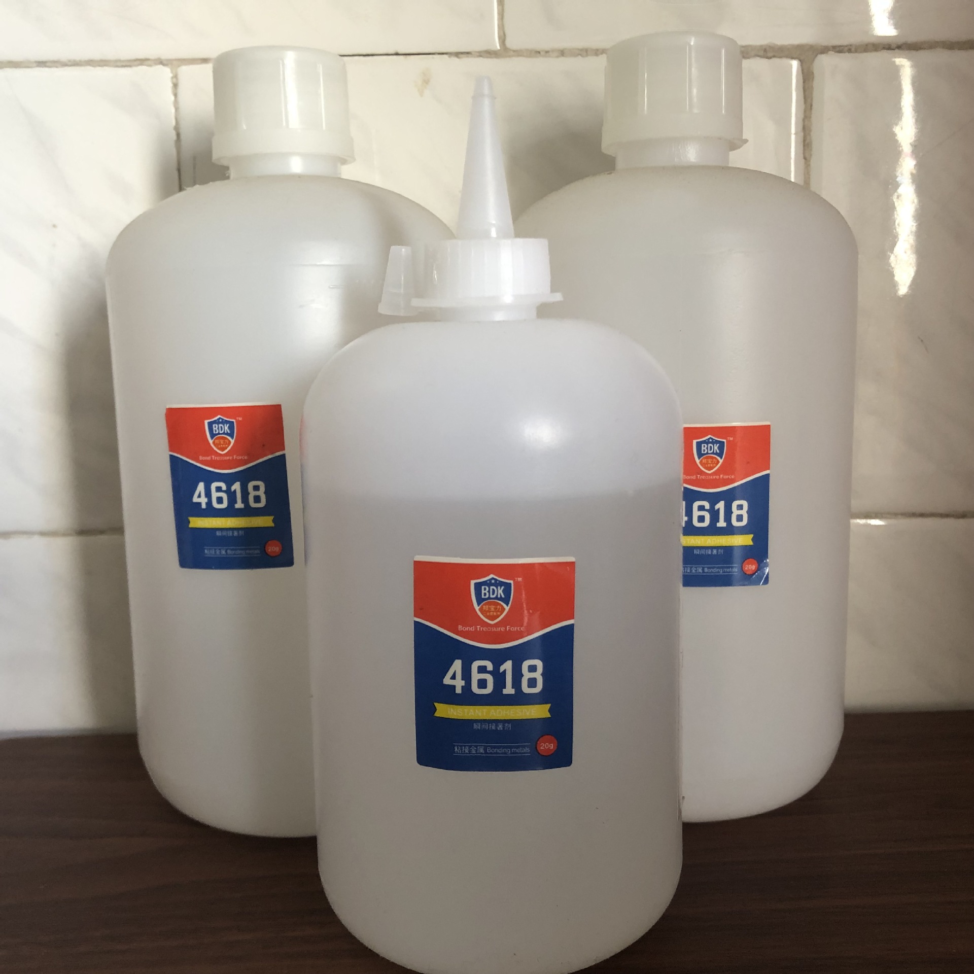 厂家供应金属铝粘硅胶瞬间胶水  硅胶粘金属胶水