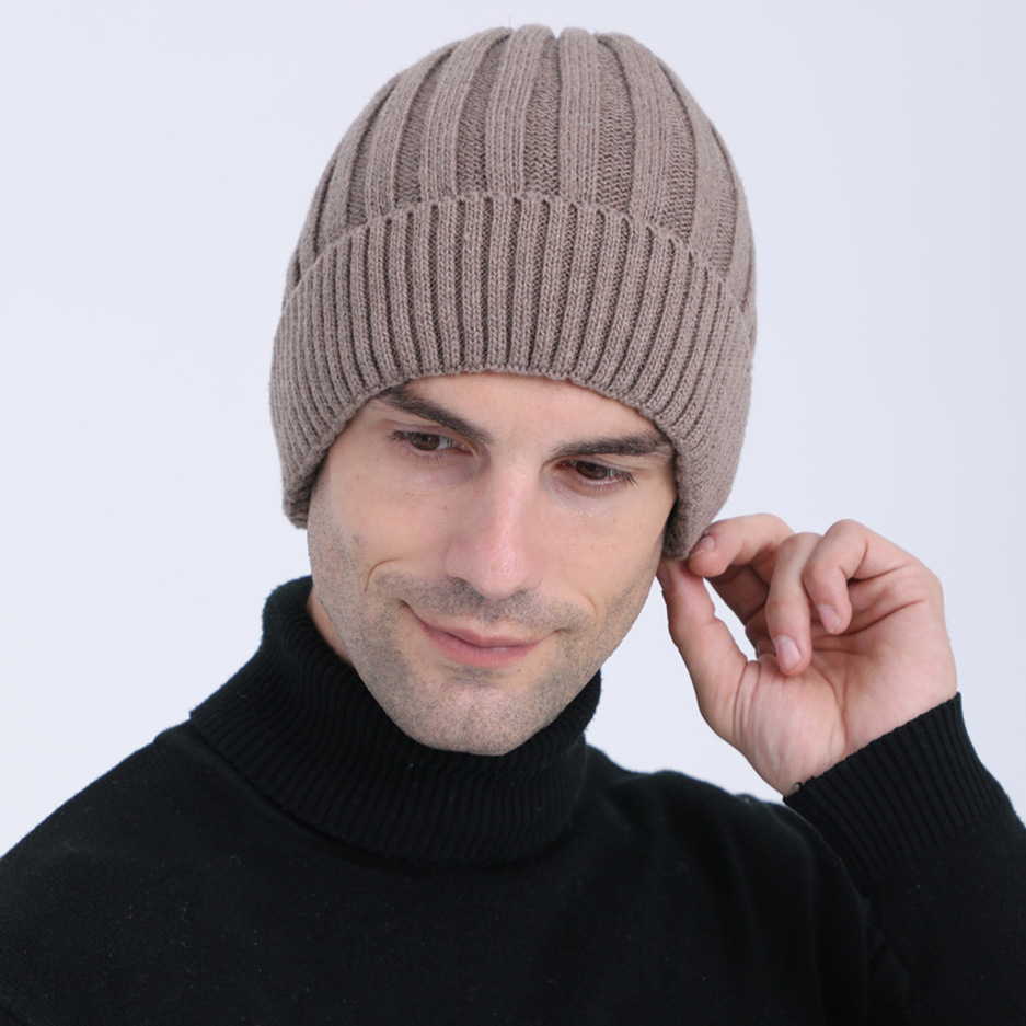 Berretto beanie in maglia di lana per uomo e donna_voghion.com